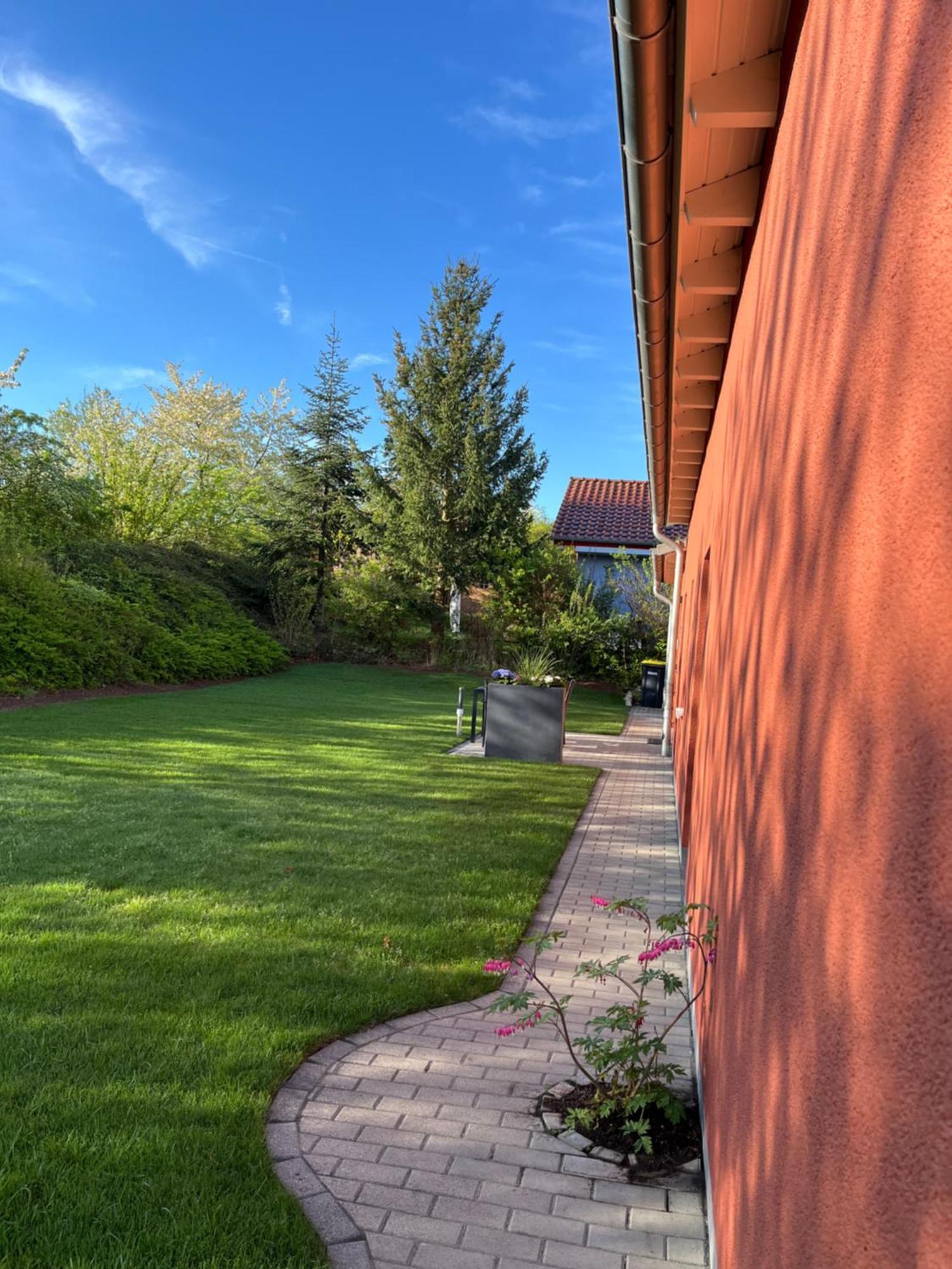 Neu Sanierte Wohnung Fuer 2-4 P Eschwege Dış mekan fotoğraf
