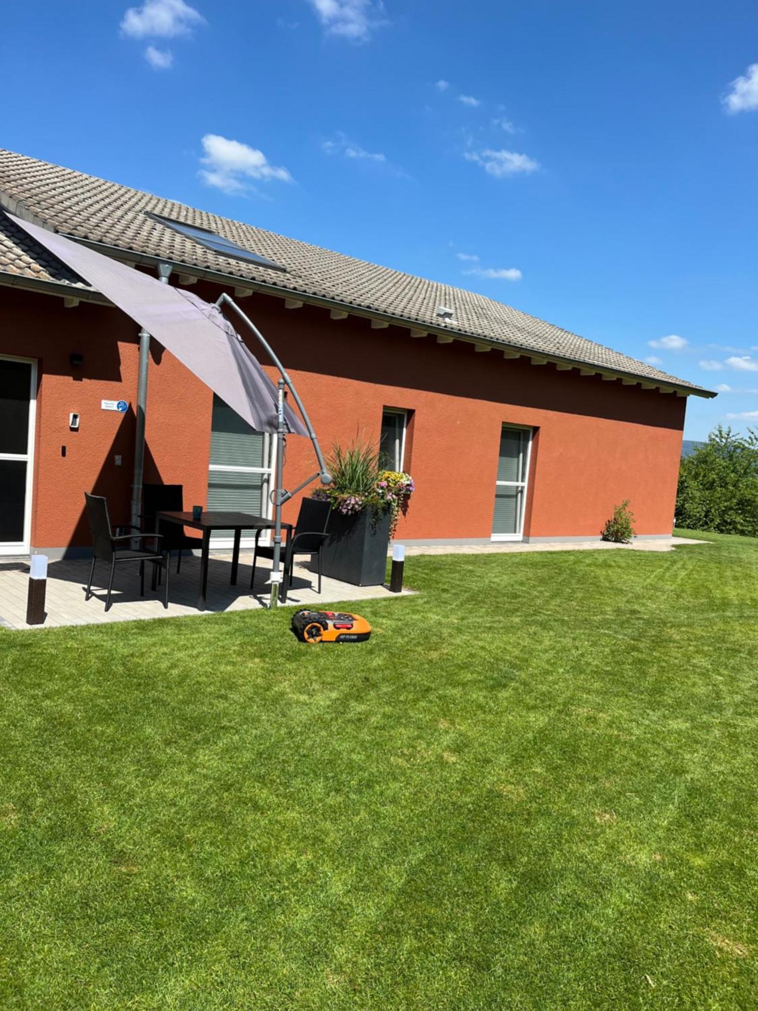 Neu Sanierte Wohnung Fuer 2-4 P Eschwege Dış mekan fotoğraf